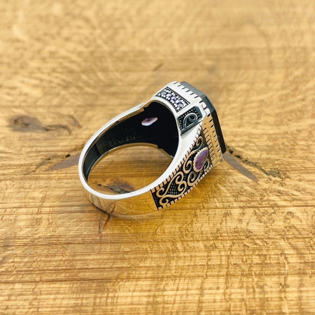 Men's Black Onyx Silver Ring - TryAladdin