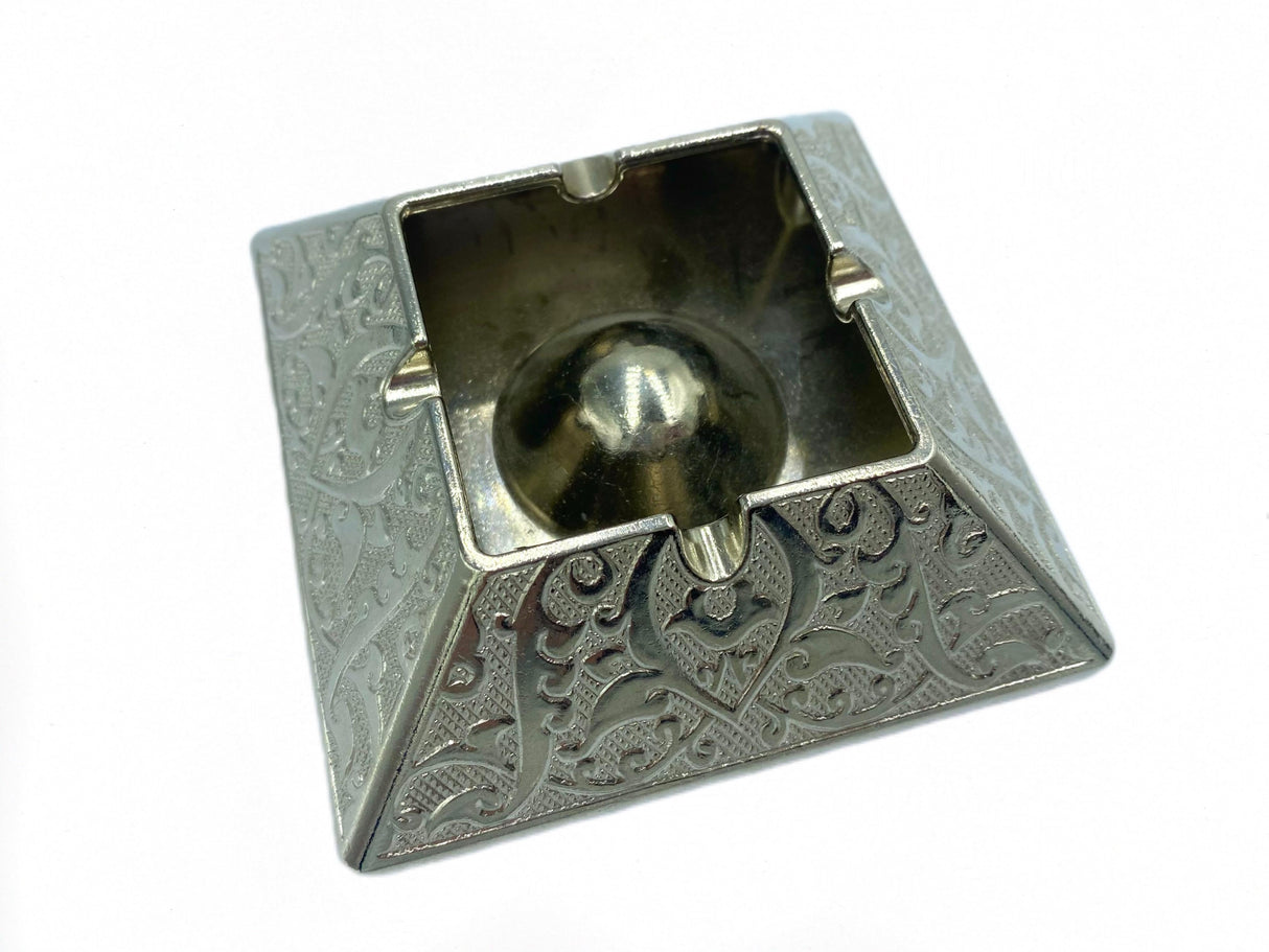 Lavina | Bronze Ashtray Silver Color (10 cm) - TryAladdin
