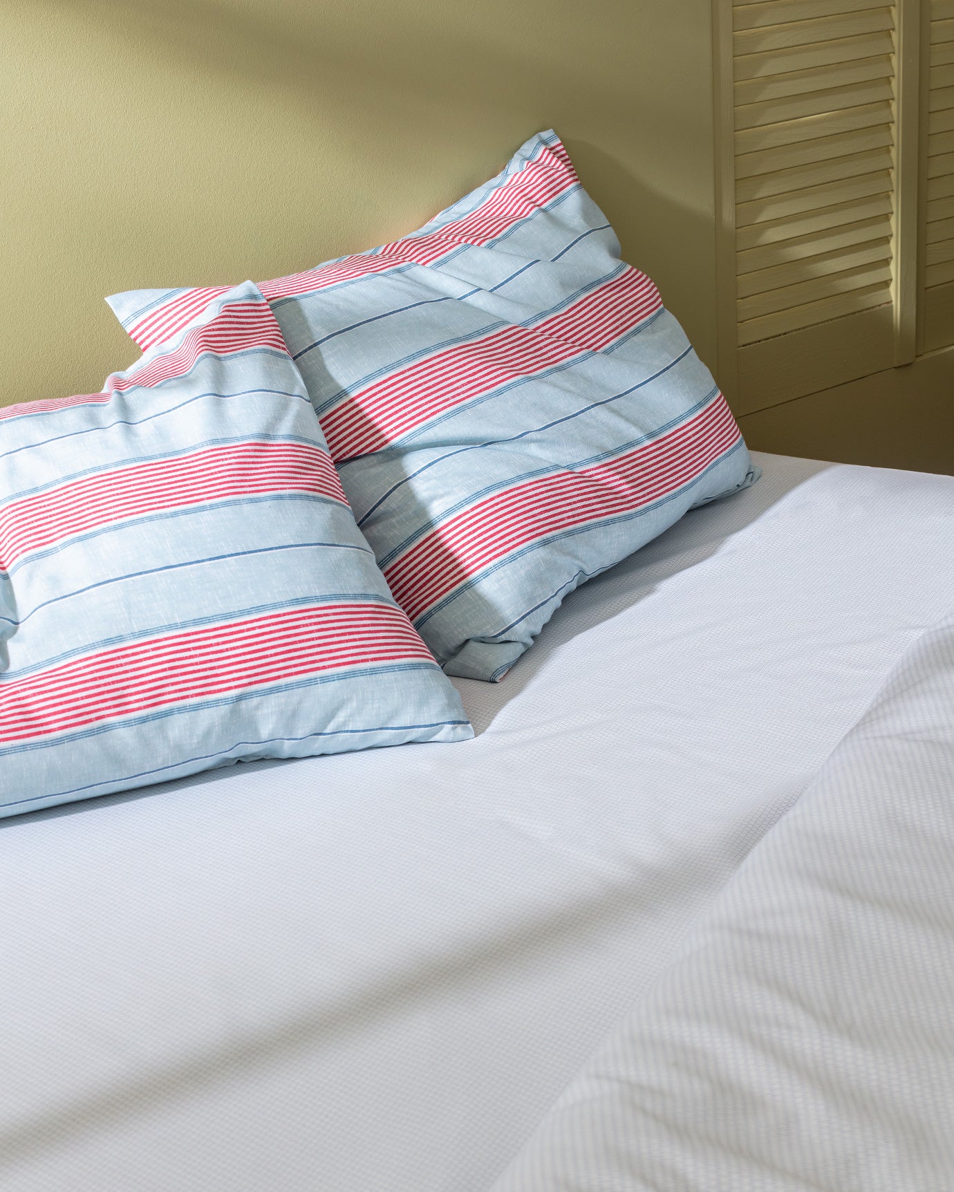 Cotton Blend Double Duvet Cover Set - Vibrant Printed Design