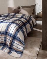 Polyester Sherpa Single Blanket - Reversible Dual-Tone Comfort