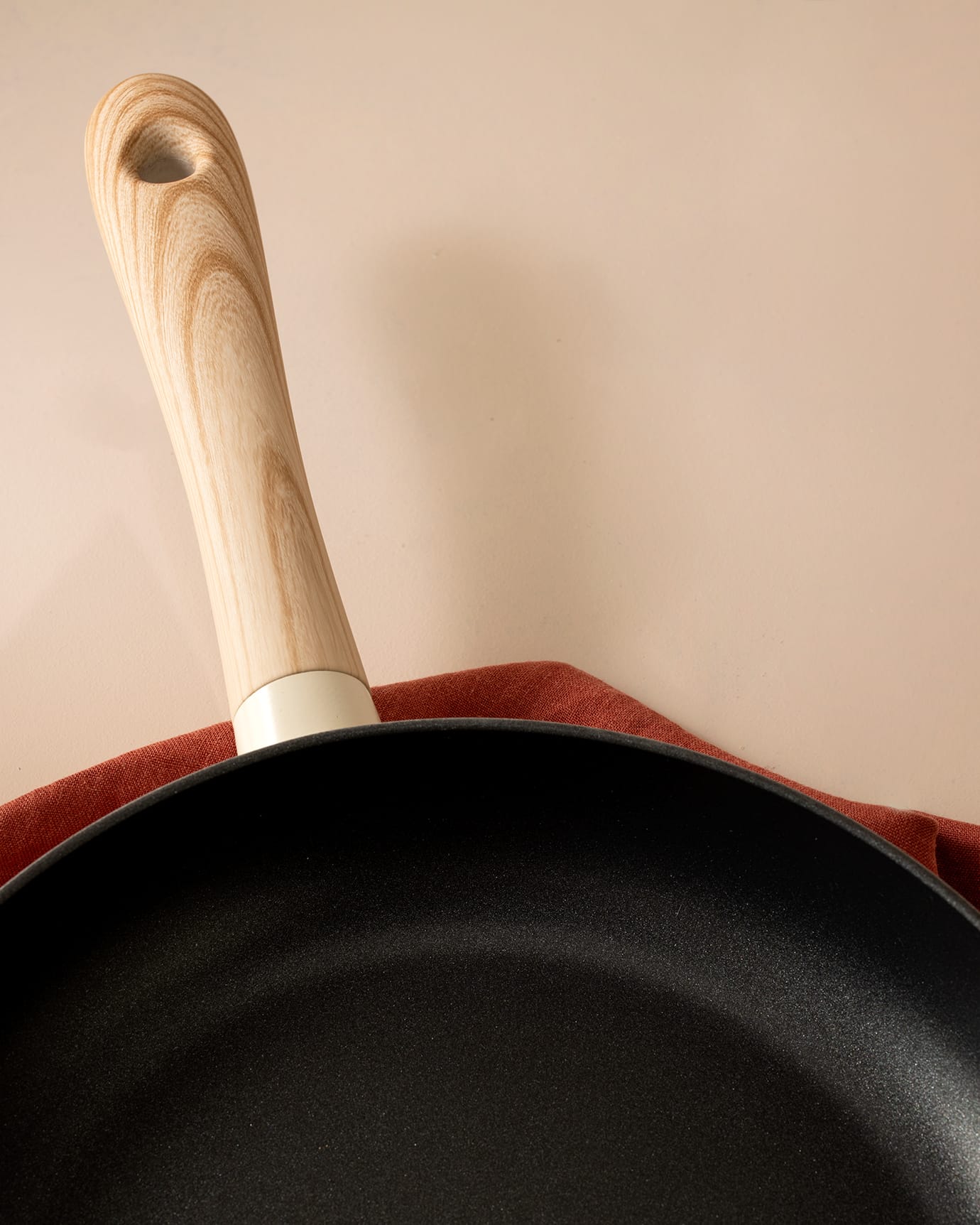 28cm White Nonstick Frying Pan Skillet - Durable Cookware