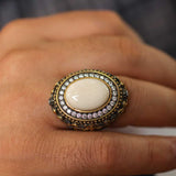 Anillo premium para hombre de plata de ley con circonio marfil y aguamarina