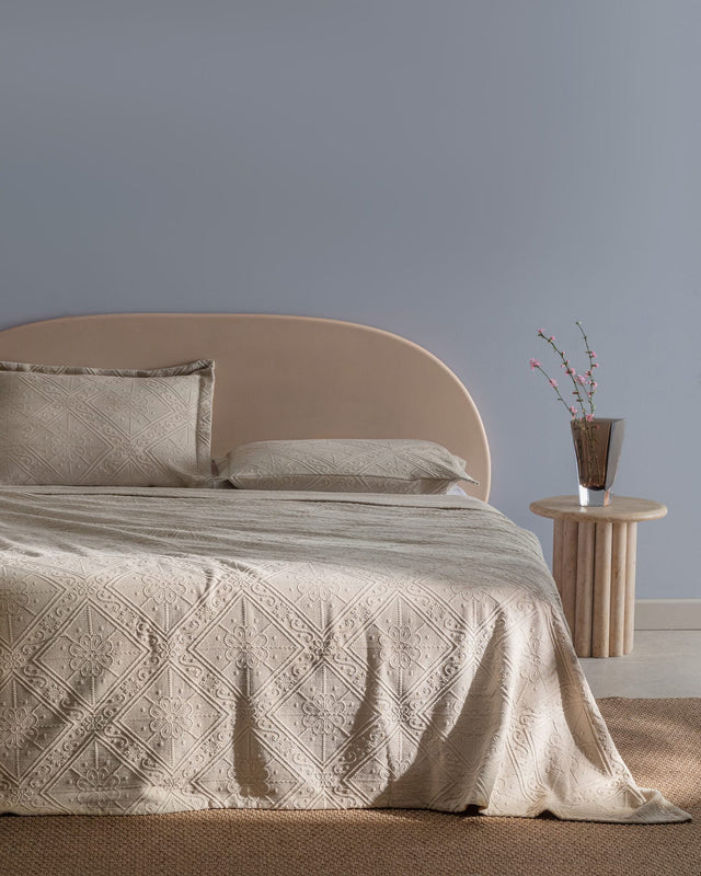 Marjolaina Double Size 100% Cotton Bedspread Coverlet