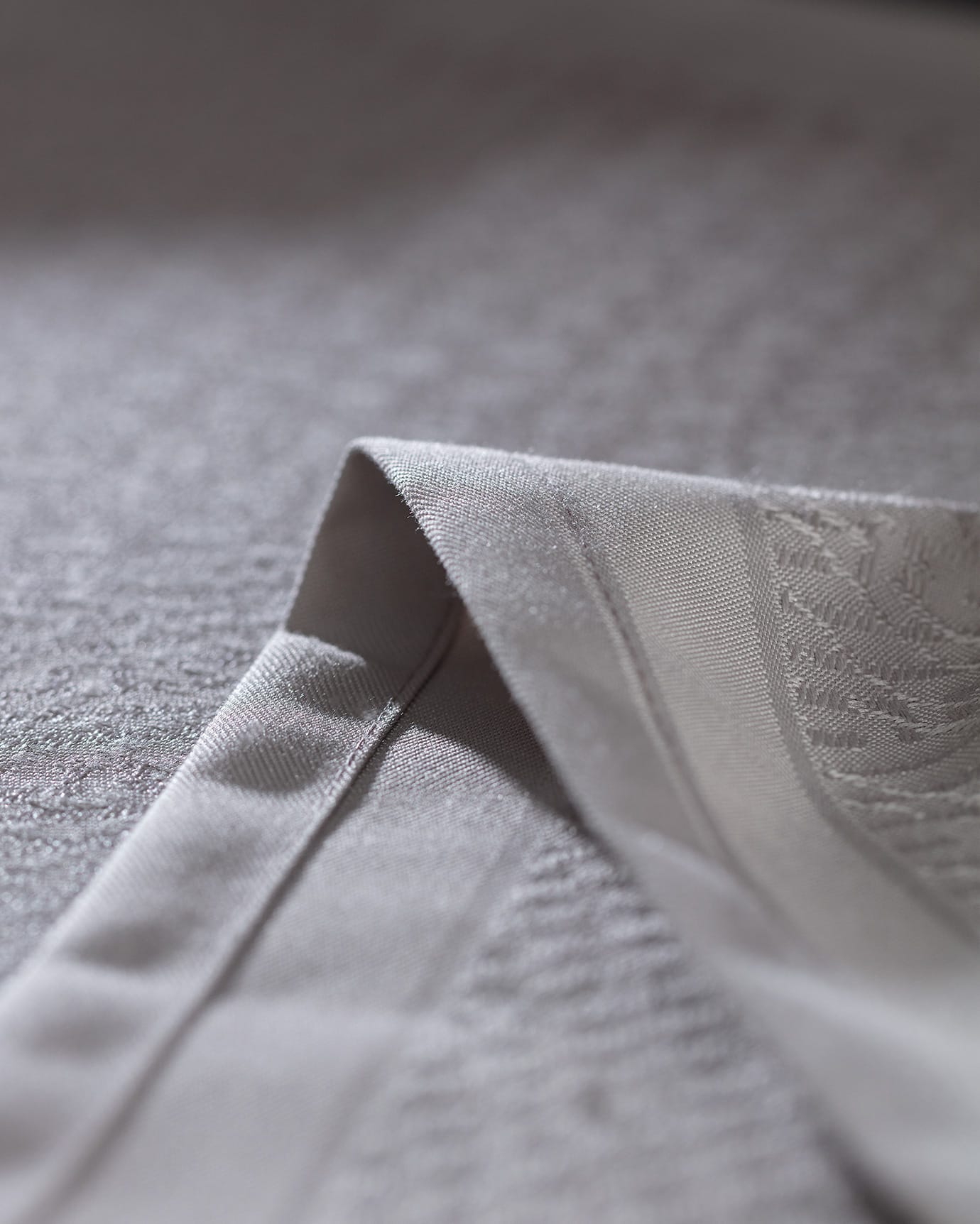 Durable Polyester Table Runner - Sophisticated Bourdon Weave