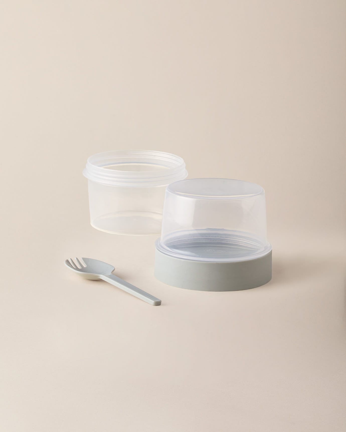 Portable Snack Container with Spoon, 400ml Food Storage Box, Soft Green