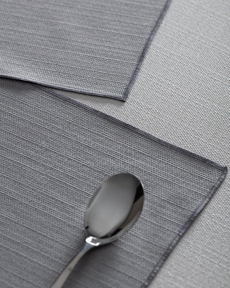 Polyester 2-Piece Placemat Set - Elegant & Easy-Care Dining