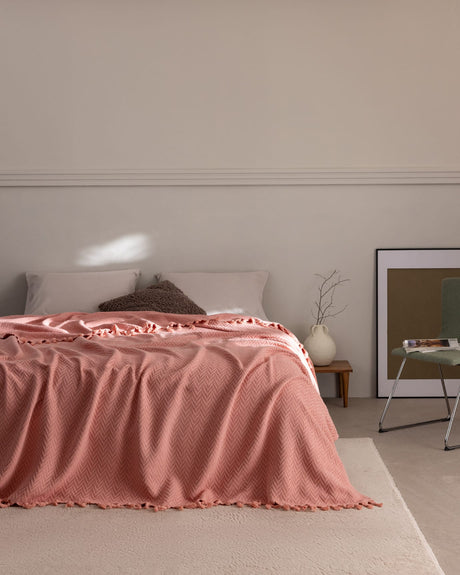 Elegant Powder Pink Twin Bedspread