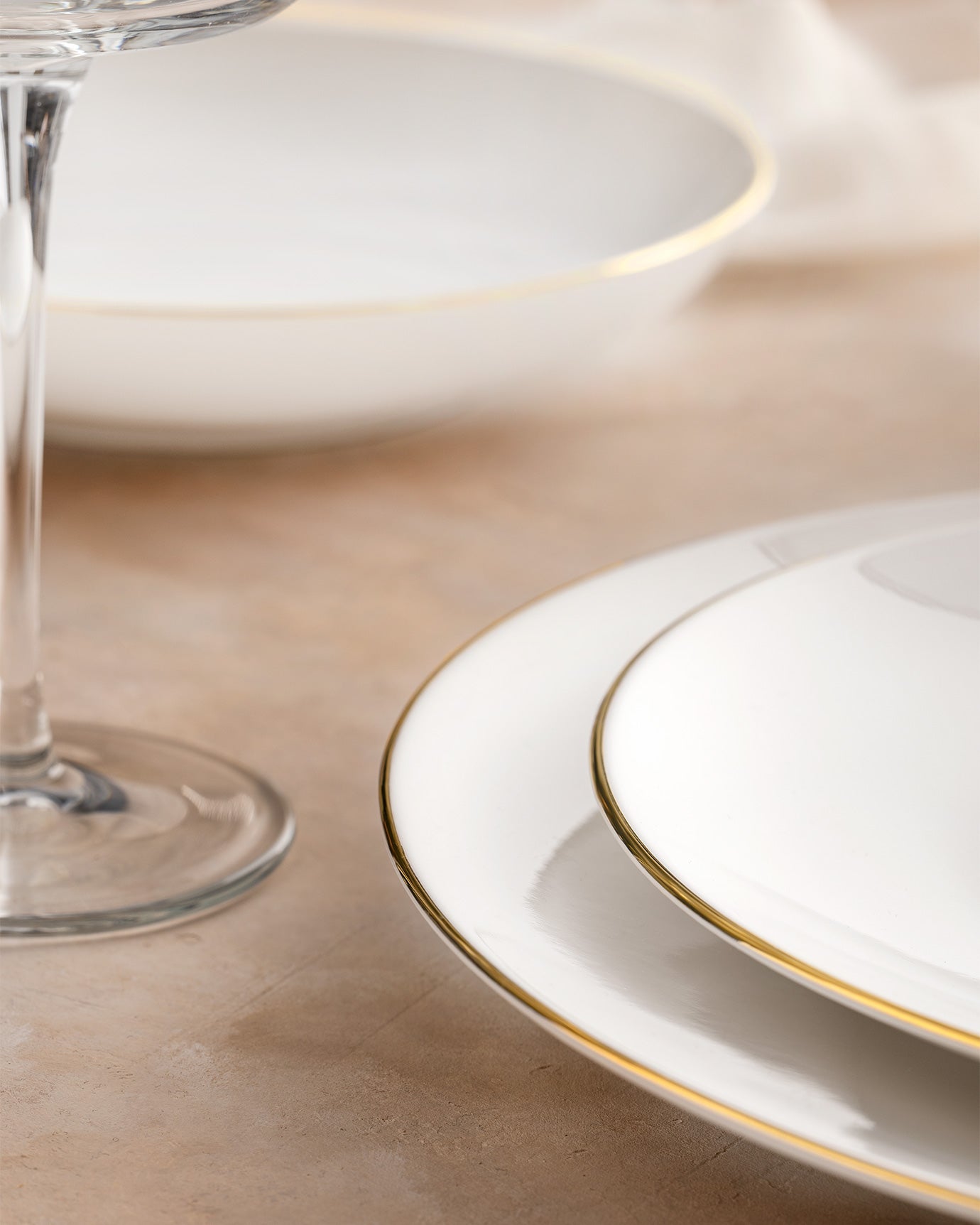 New Bone Porcelain 6 Person Dinner Set - Elegant White & Gold Trim
