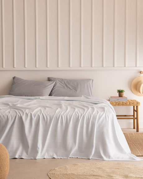100% Cotton Twin Pique Blanket - Soft & Breathable Summer Bedspread