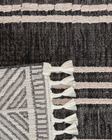 Archard Modern Area Rug - Versatile Home Decor Carpet