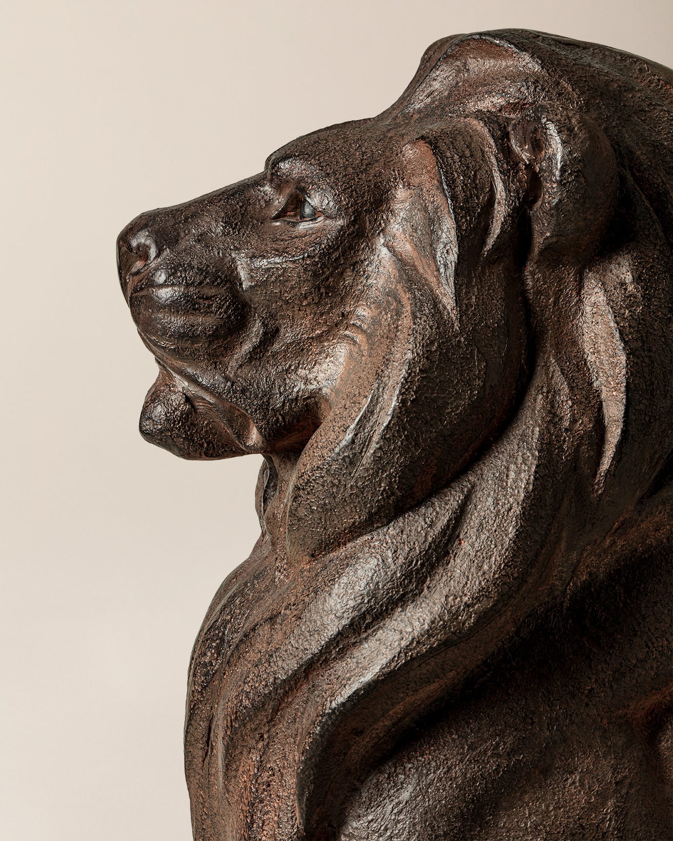 Mgo Abstract Decorative Bust - Contemporary Brown Home Accent Sculpture