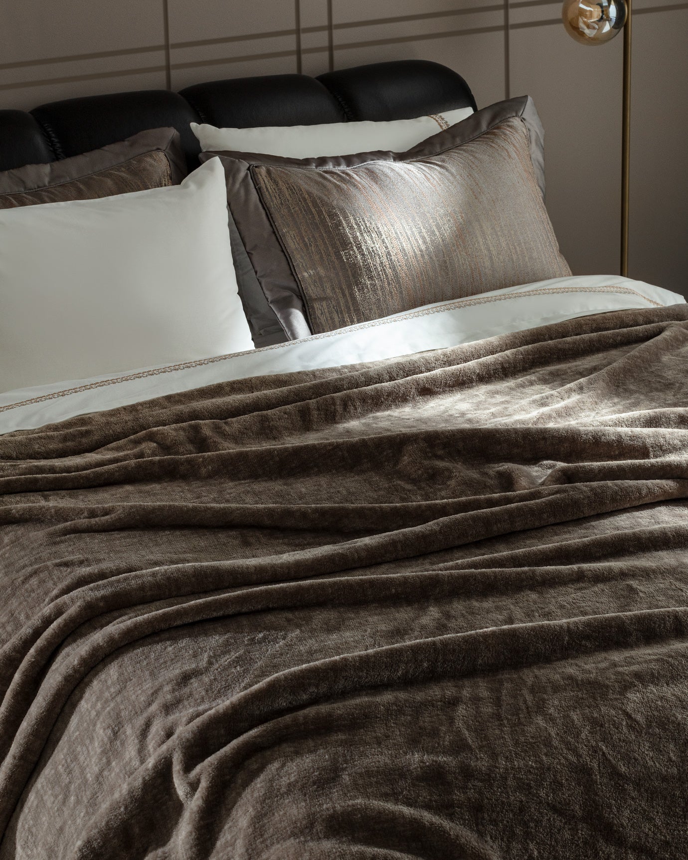 Soft Cotton & Polyester Dowry Bedding Set - Elegant Home Comfort