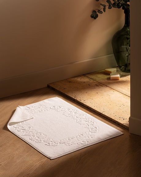 100% Cotton Bath Mat Towel - Soft & Absorbent Floor Towel