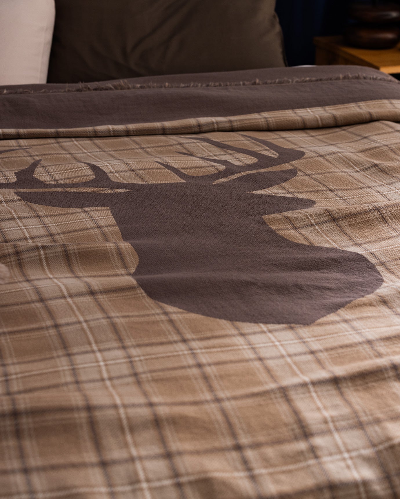 King Size 100% Cotton Bedspread - Soft Woven Bed Cover
