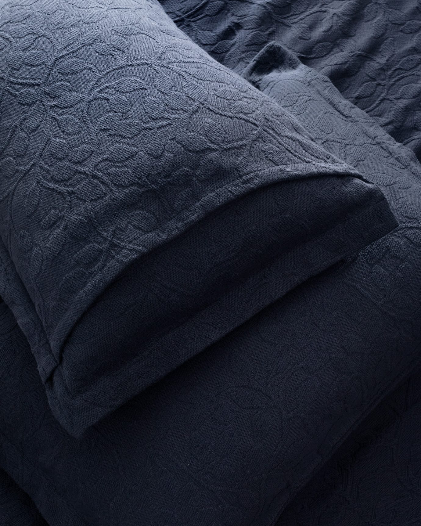Chantal 100% Cotton Double Bedspread - Soft & Breathable Bed Cover