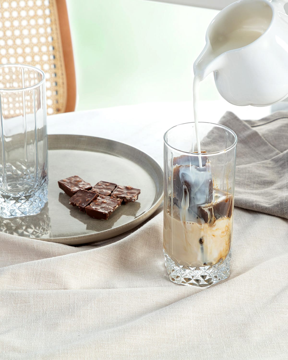 Clear Glass 4-Piece Beverage Glasses - Modern Everyday Drinkware