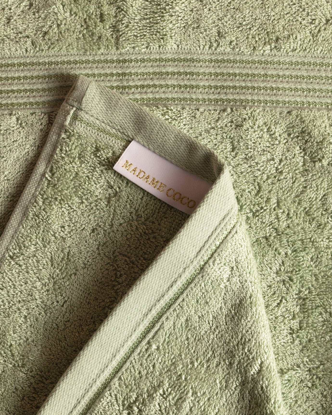 Premium Cotton-Viscose Bath Towel - Soft & Absorbent