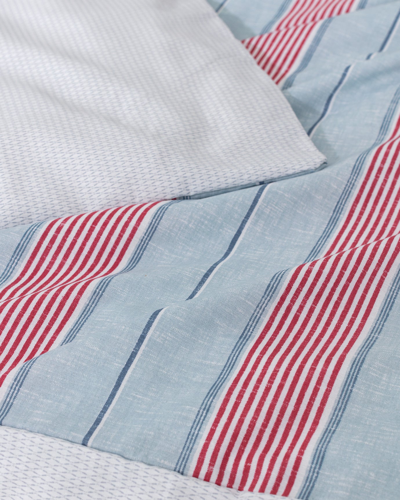 Printed Cotton Twin Duvet Cover Set - Blue & Red