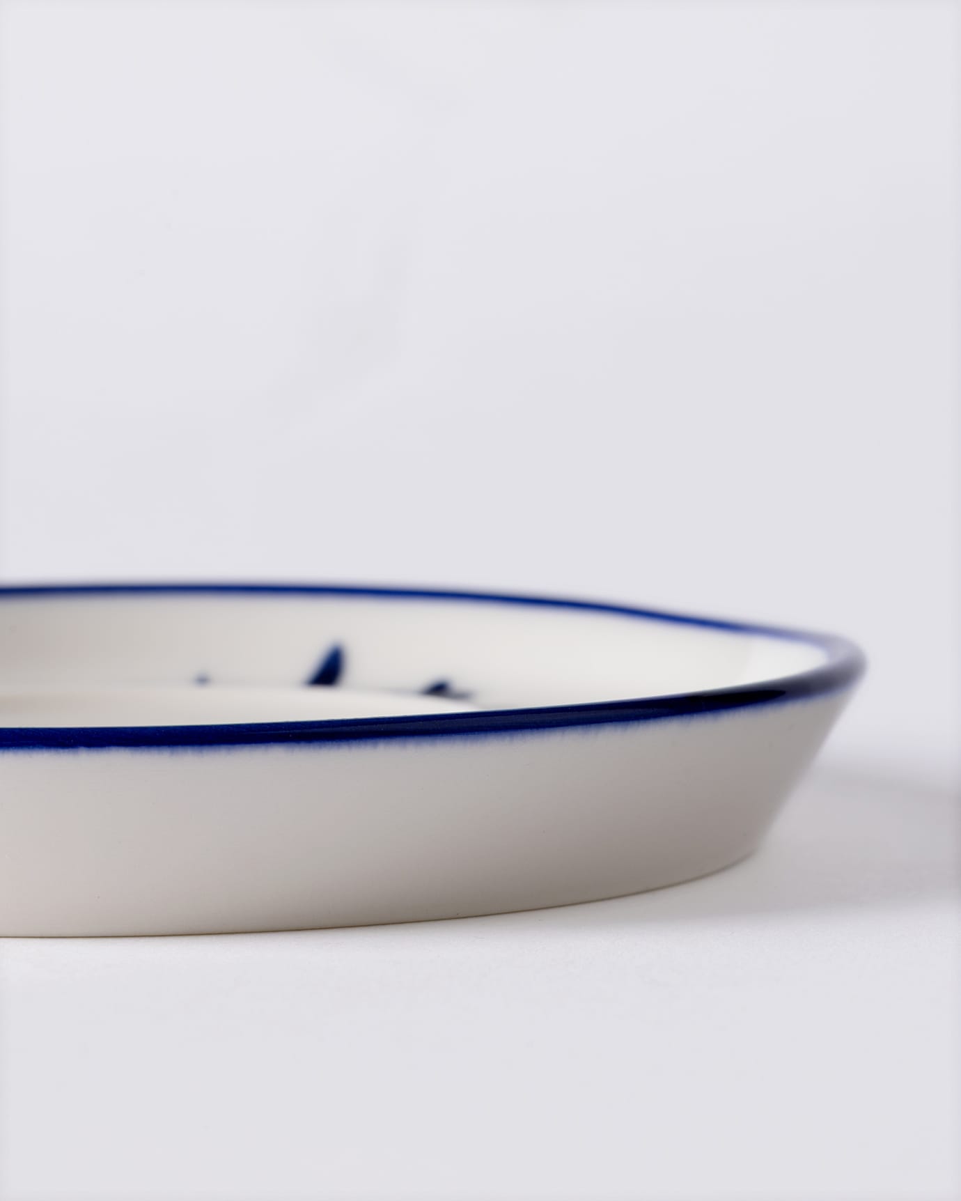 Porcelain Tea Plate Set - Grand Couronne Elegance
