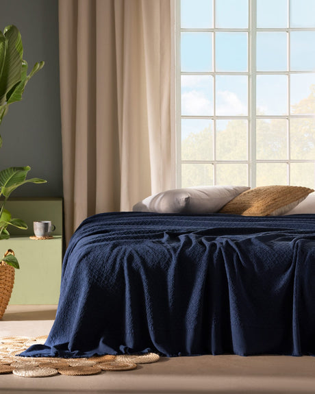 100% Cotton Bedspread for Full/Queen Beds - Soft & Lightweight Bed Cover