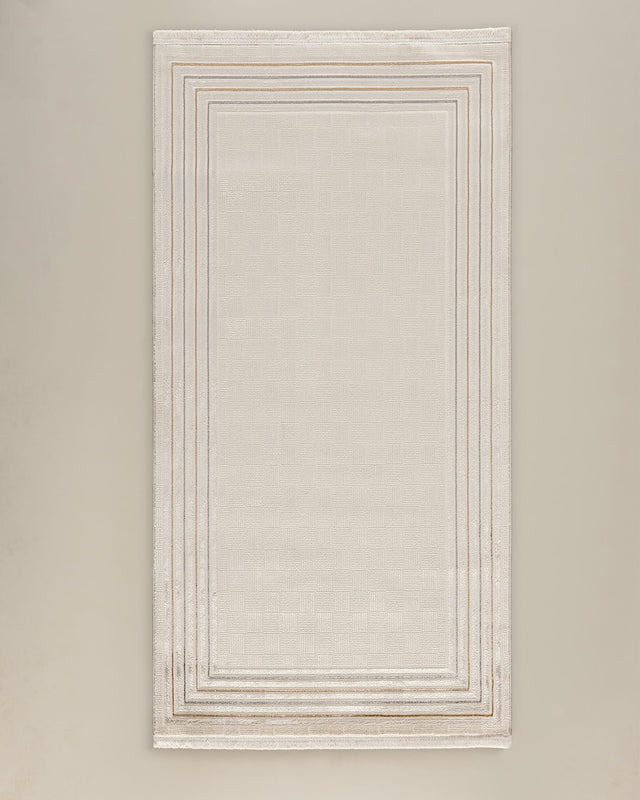 Soft Polyester Area Rug - Cream, Durable & Non-Slip
