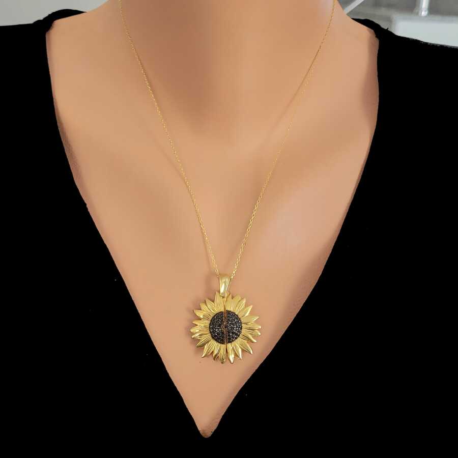 925 Sterling Silver Openable Sunflower Locket Necklace