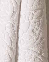 100% Cotton Bath Towel - Plush Softness & Absorbent