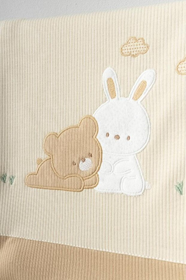 10 - Piece Premium 100% Cotton Newborn Hospital Exit Set - Bear & Rabbit Design - TryAladdin