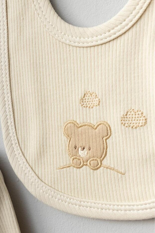 10 - Piece Premium 100% Cotton Newborn Hospital Exit Set - Bear & Rabbit Design - TryAladdin