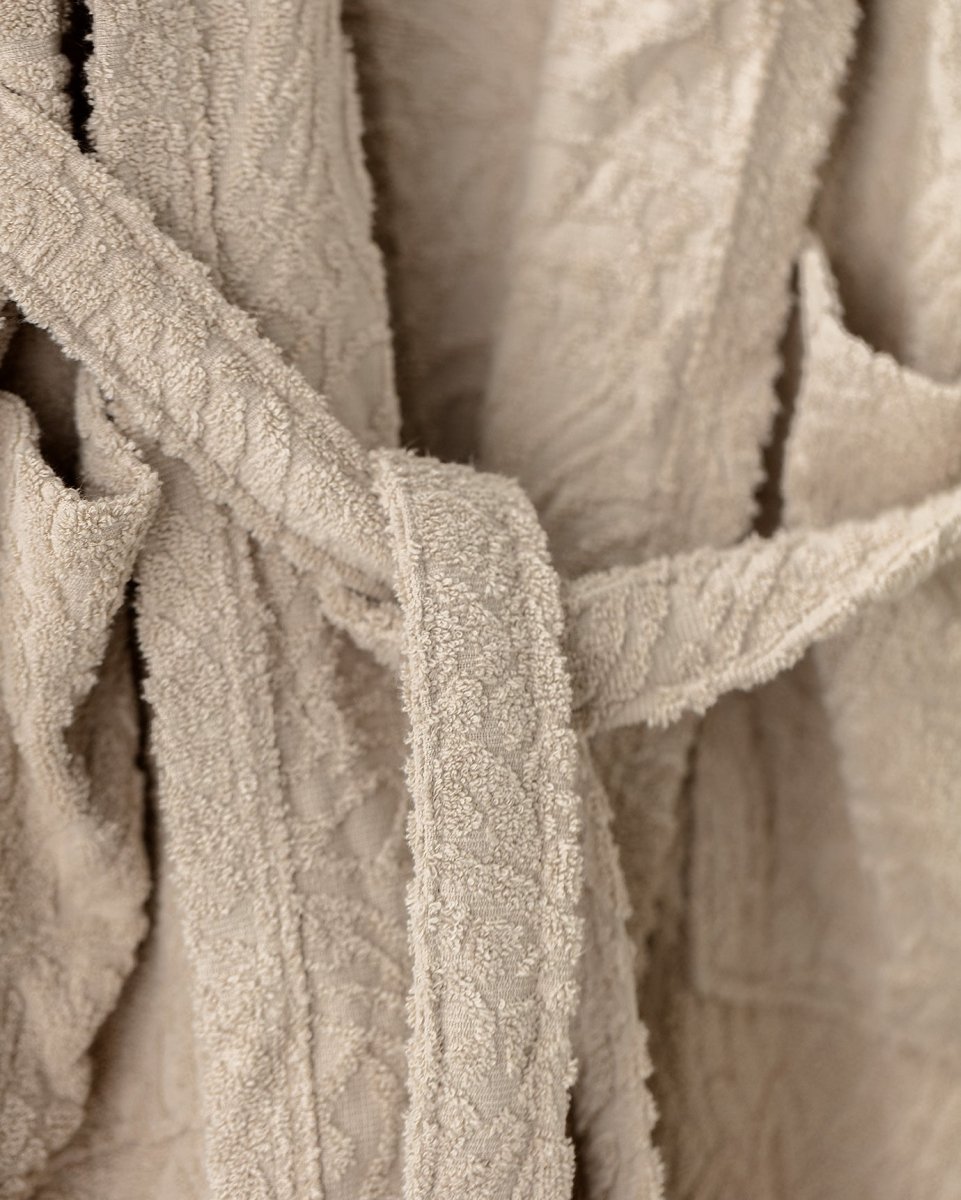 100% Cotton Jacquard Unisex Shawl Collar Bathrobe - Dark Beige - TryAladdin