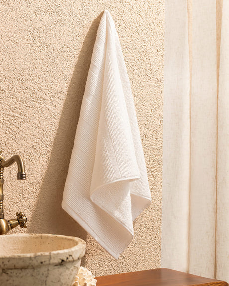 Plush Absorbent Face Towel for Bathroom & Spa