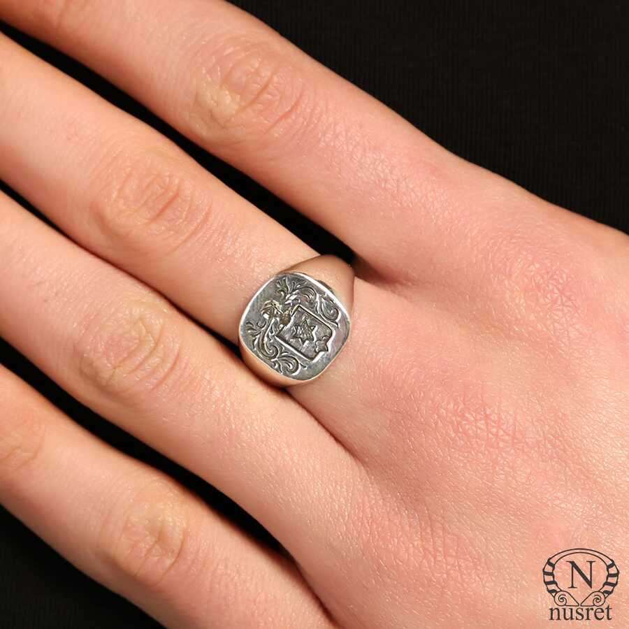 925 Sterling Silver Knight Ring - Bold Medieval Inspired Statement