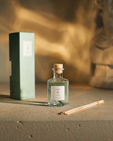 Elegant Glass Reed Diffuser - Jasmine, Hyacinth & Gardenia Scent