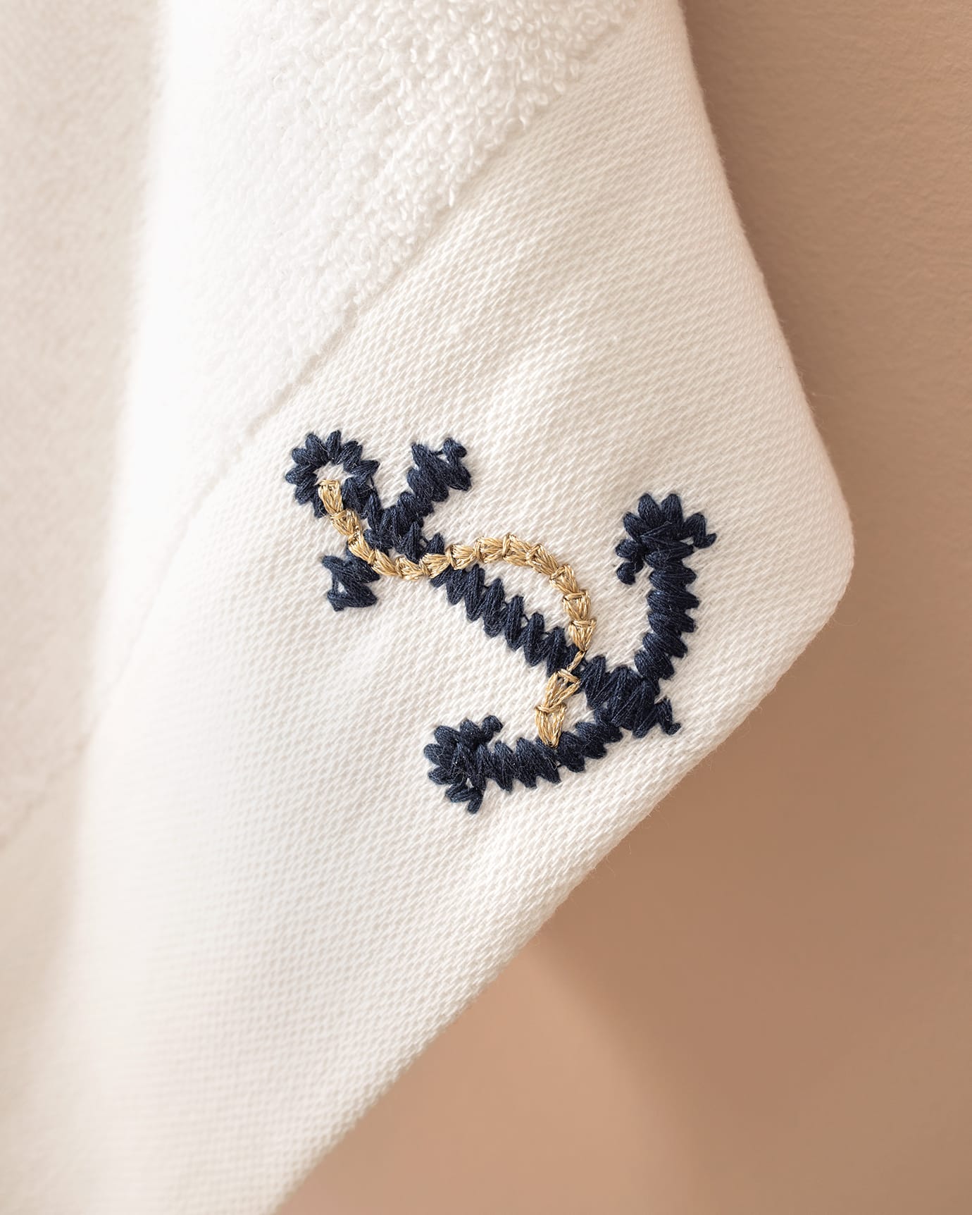 プレミアム100%コットン アンカー刺繍入りハンドタオル2枚セット