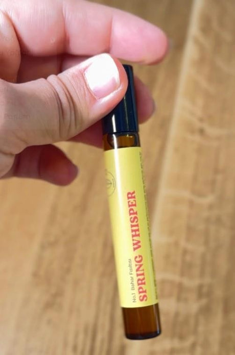 Floral Scent Roll-on Perfume - Elevate Your Personal Care