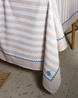 Polycotton Blend Tablecloth - Louve Weave for Elegant Dining