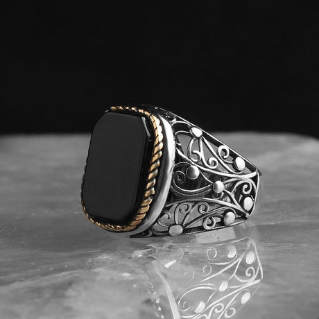 Tesbihevim | Men's Silver Ring with Onyx Stone