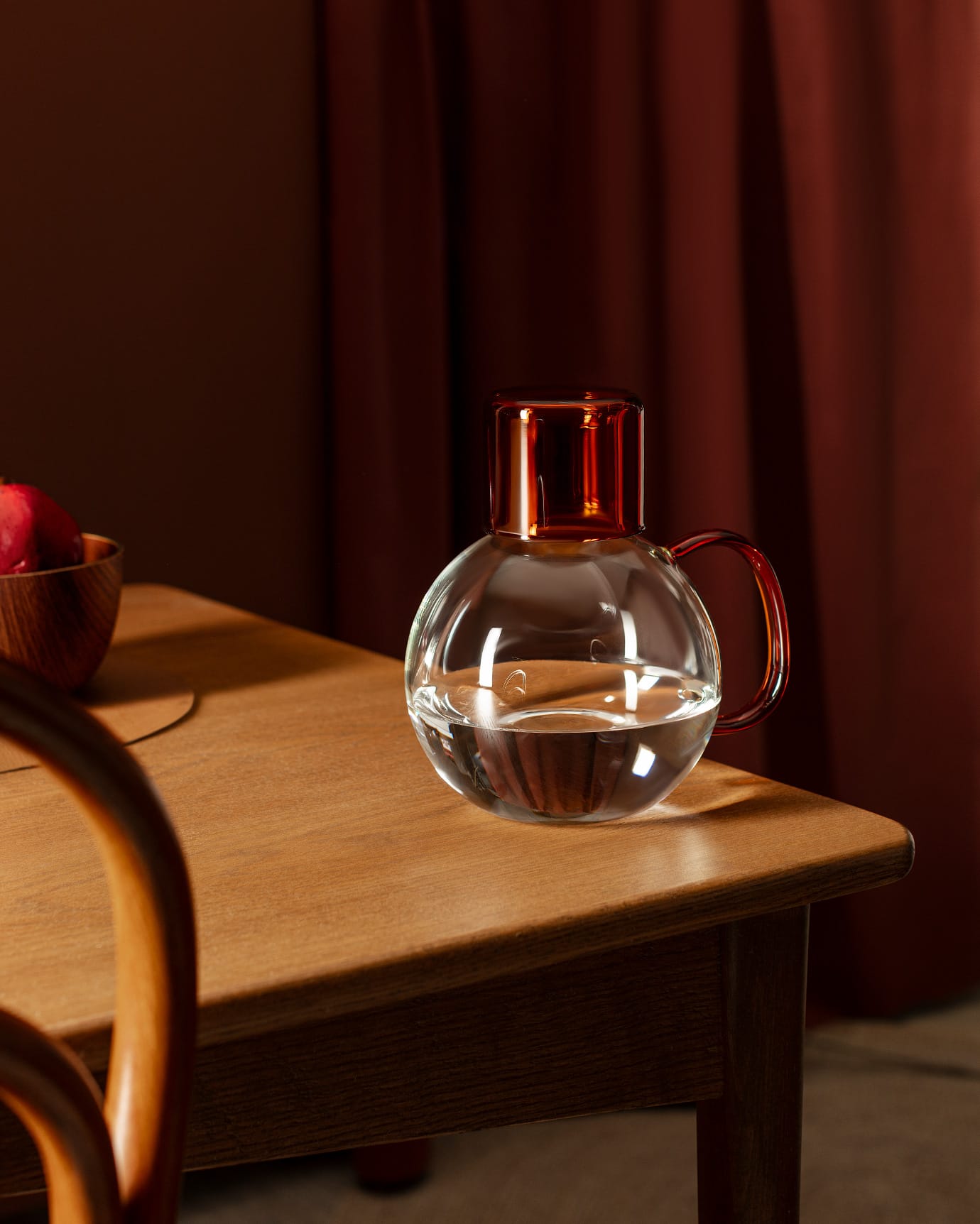 Heat-Resistant Borosilicate Glass Carafe - Amber with Ergonomic Handle