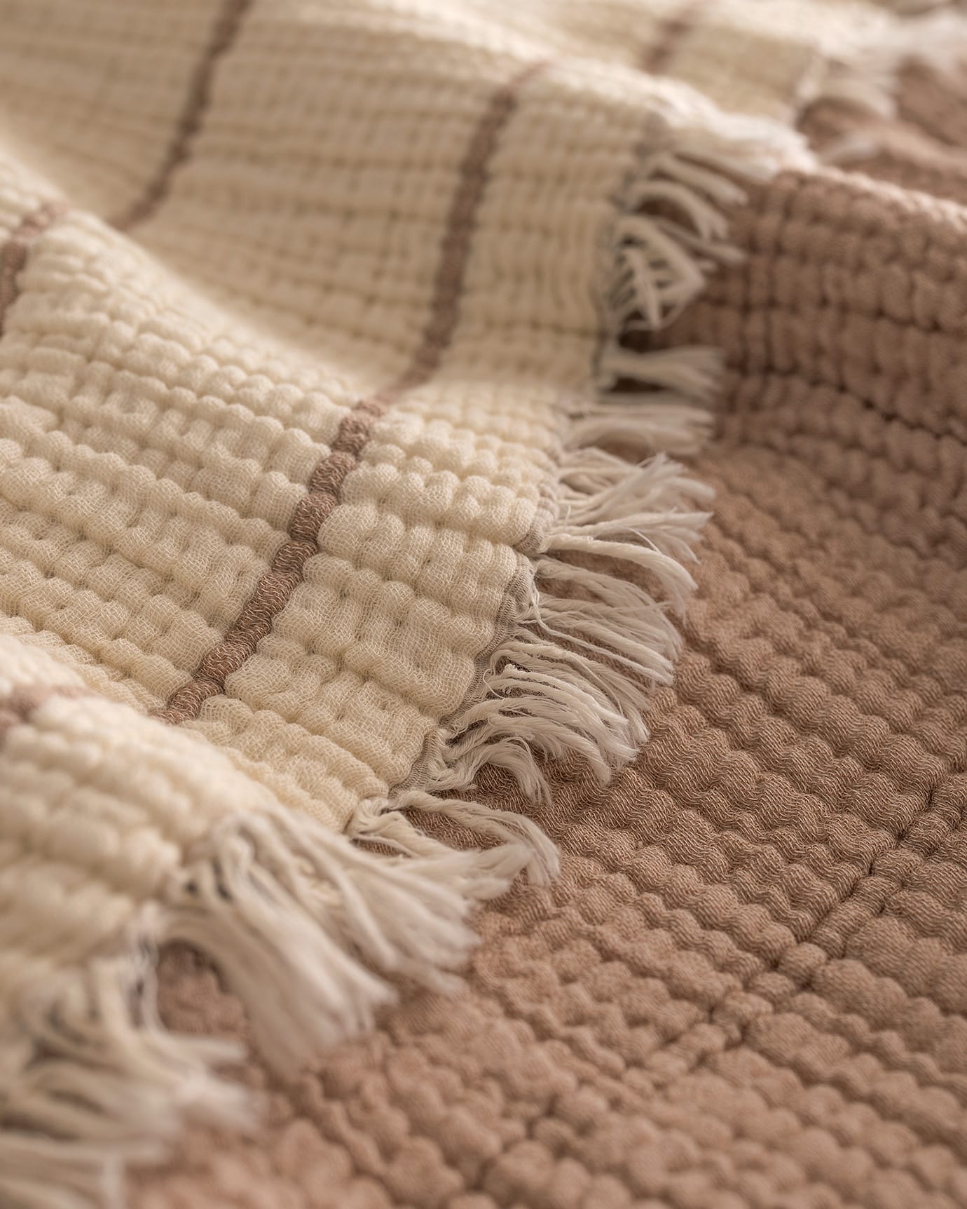 Premium Cotton Blend Double Bedspread - Soft & Elegant