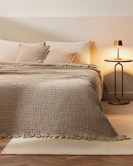 Cotton Blend King Size Bedspread - Premium Comfort & Style