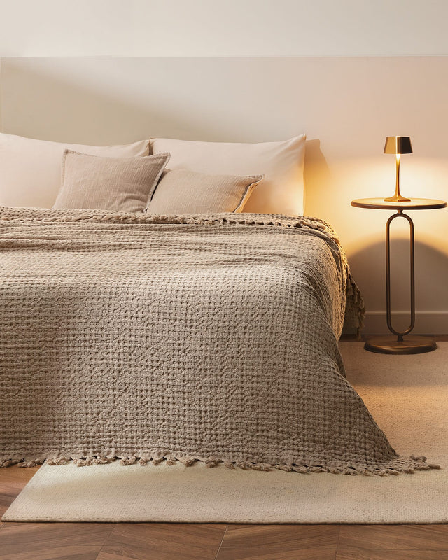 Cotton Blend King Size Bedspread - Premium Comfort & Style