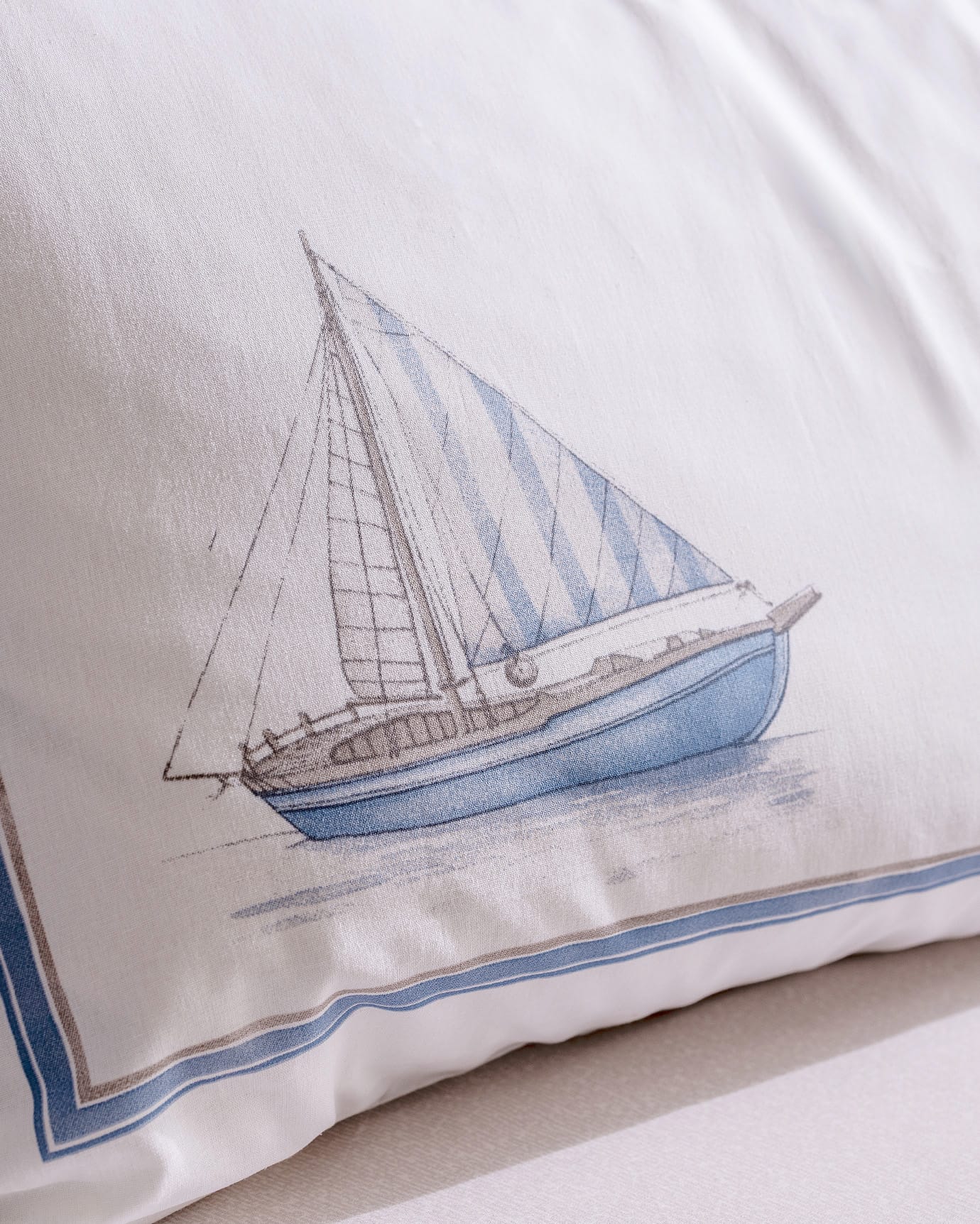 100% Cotton Single Pique Bedding Set - Textured Weave Design