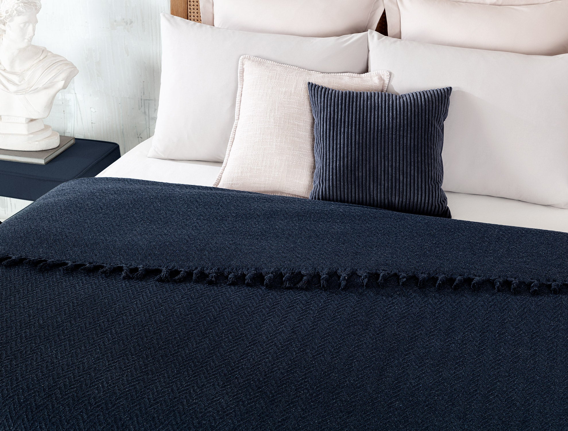 Stephane Double Bedspread - Elegant Bed Cover for Bedroom Decor