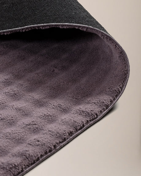 Vivre Bubble Pattern Area Rug - Dark Plum