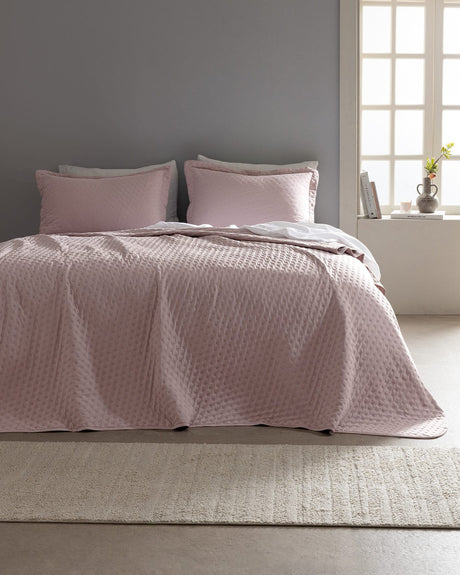 Polyester Double Bedspread - Elegant Powder Pink