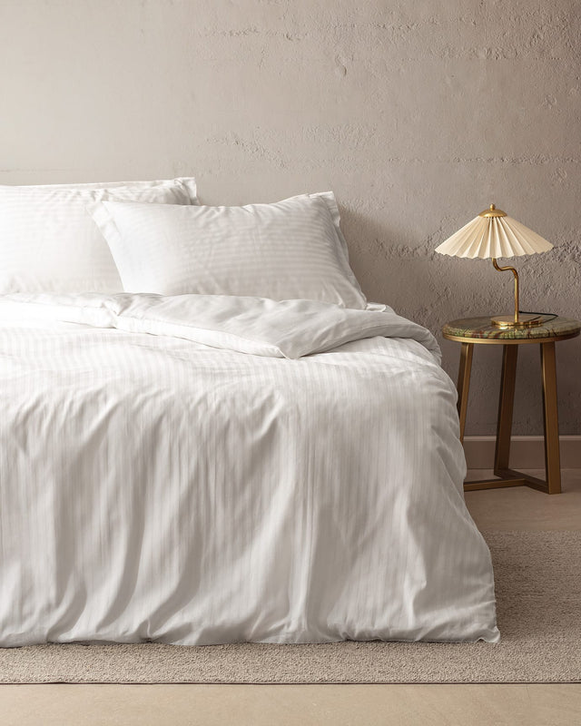 100% Cotton Sateen Double Duvet Cover Set - Striped Design