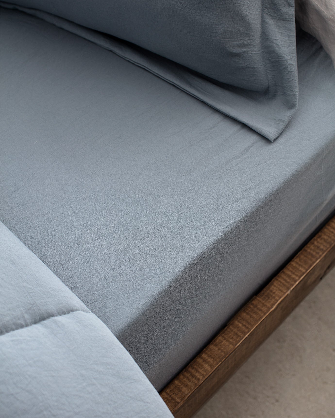 100% Polyester Double Bedding Set - Indigo Mona Collection