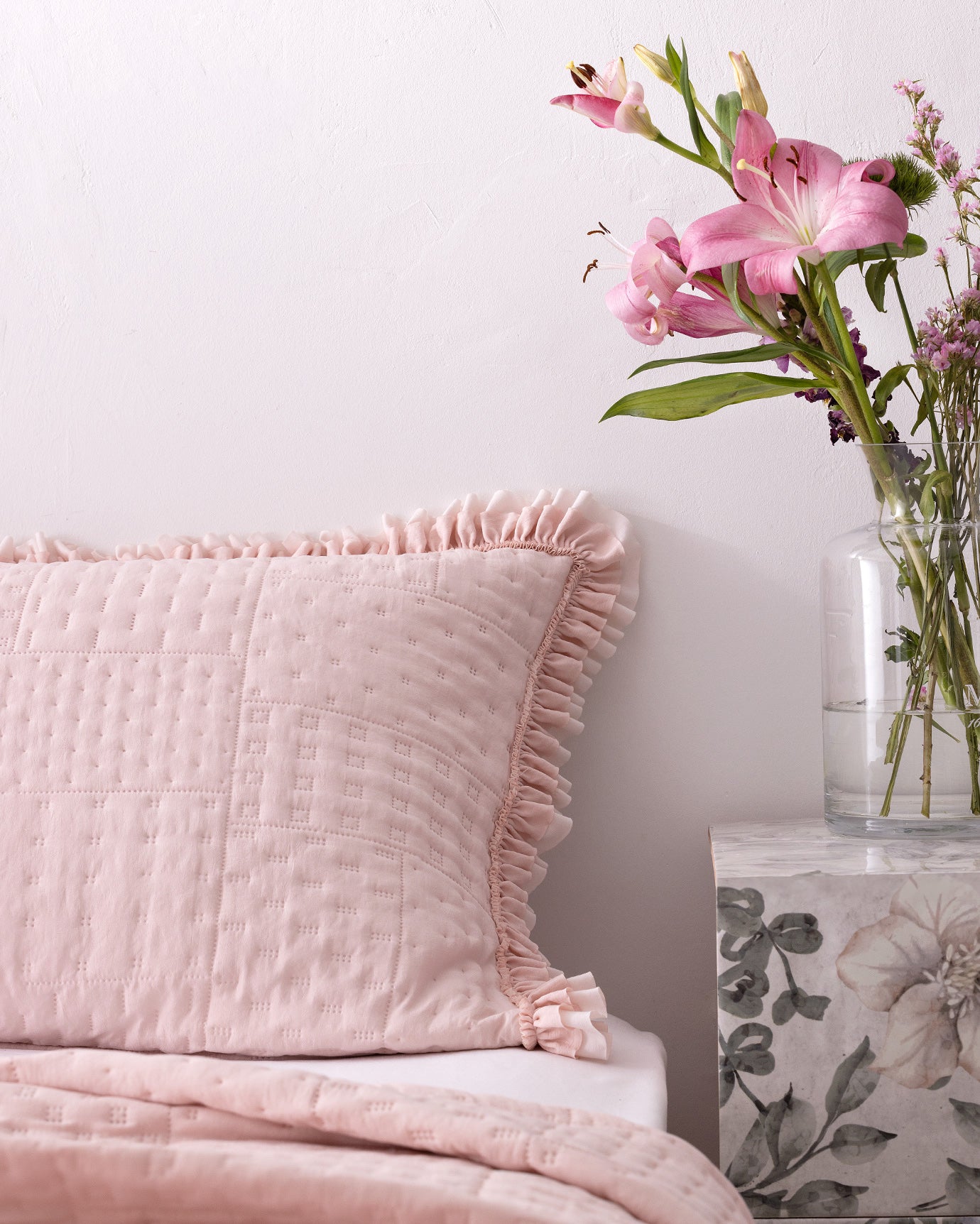Elegant Double Bedspread Cover - Full/Queen Size Bedding