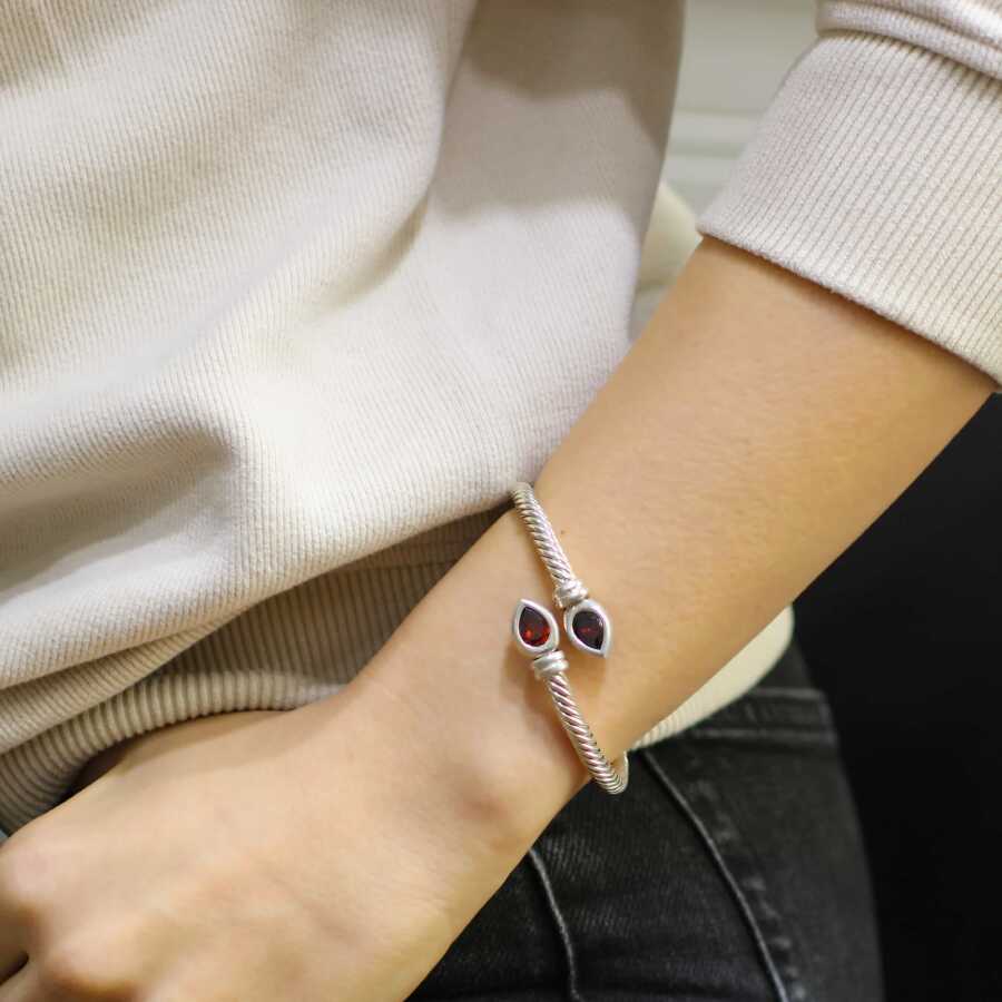 Premium 925 Sterling Silver Teardrop Garnet Twisted Men's Bracelet
