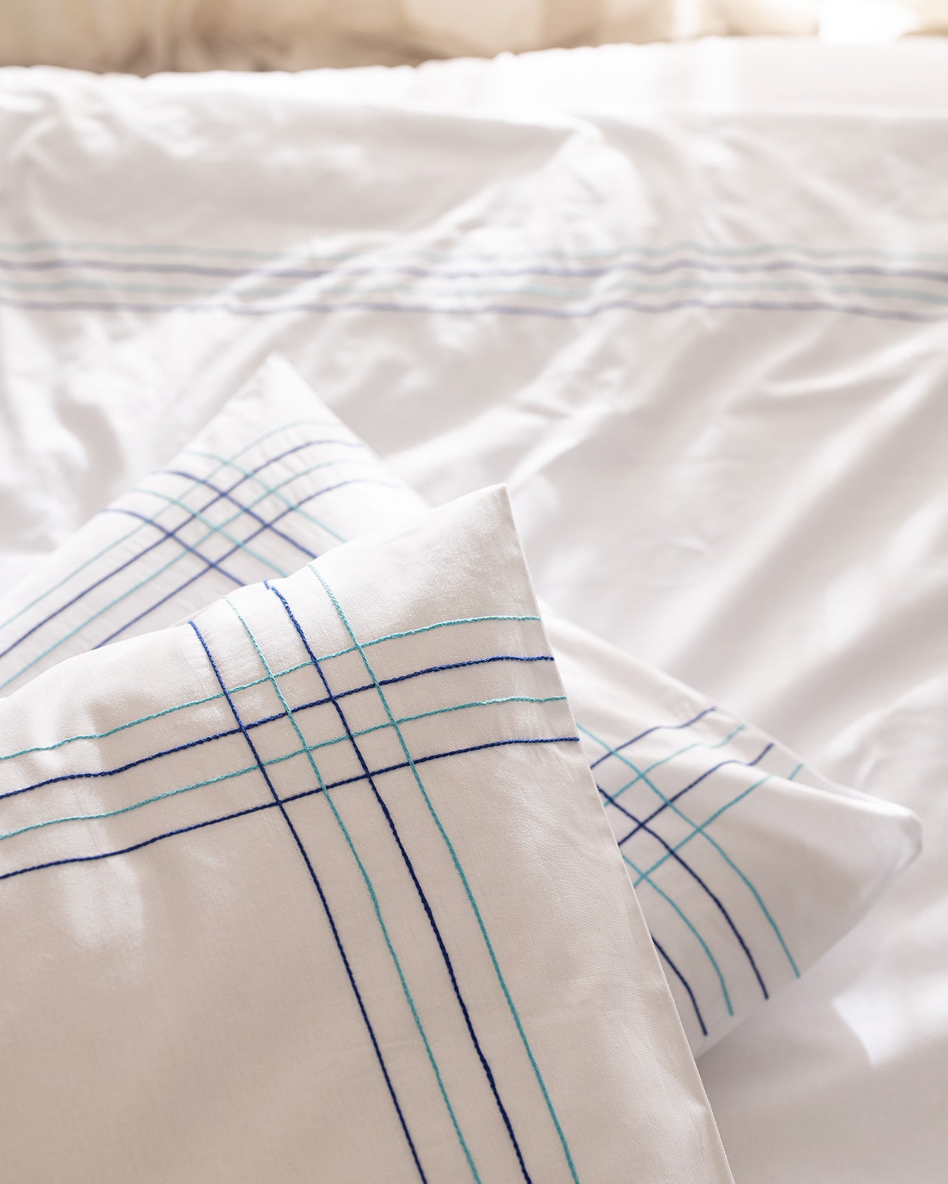 100% Cotton Double Duvet Cover Set - Holly White/Turquoise